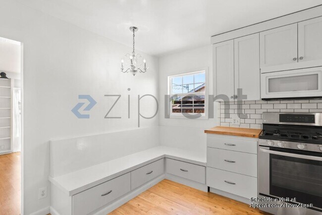 Building Photo - 1463 Jackson St