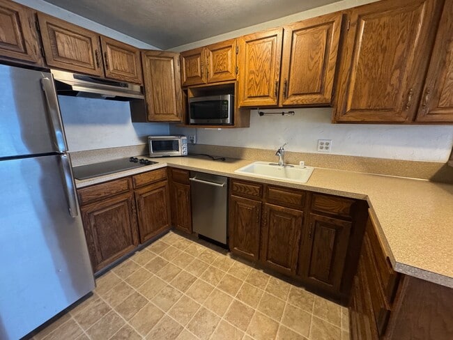 Building Photo - 10027 SW 262nd Pl