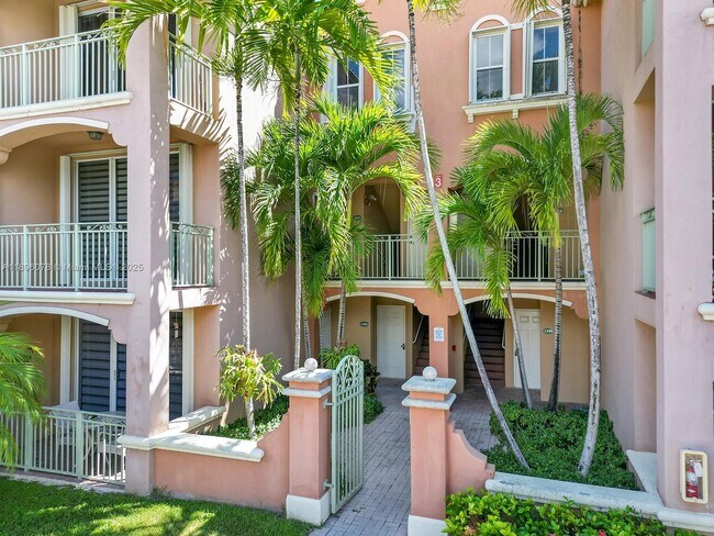 Building Photo - 6420 NW 114th Ave