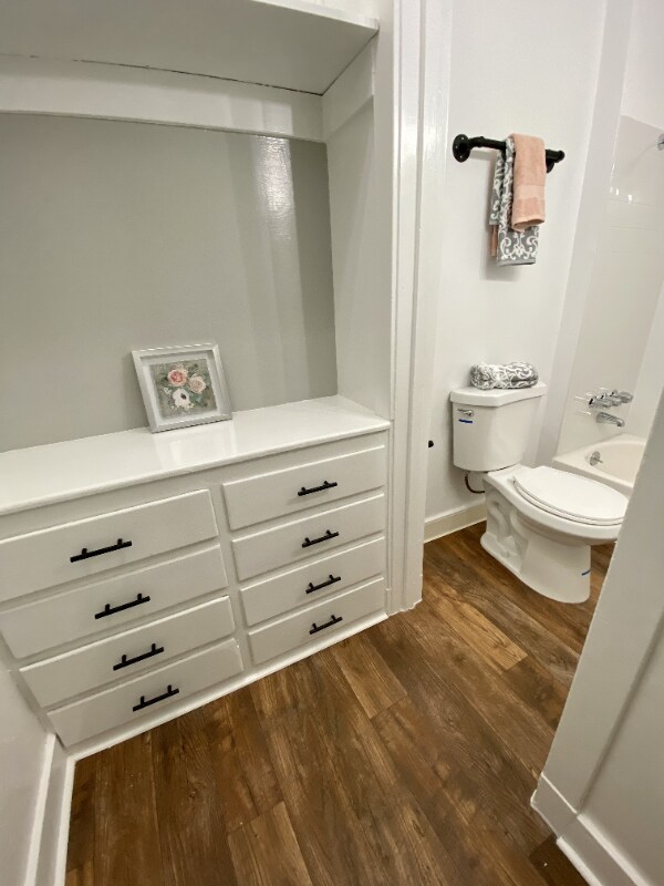 Building Photo - 1228 N St