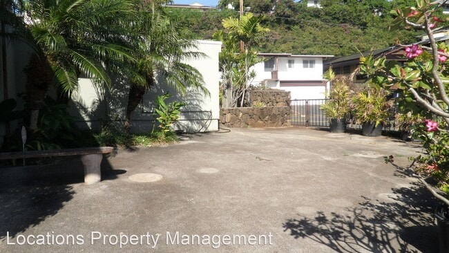 Building Photo - 3 br, 2 bath House - 1485 Onipaa Street