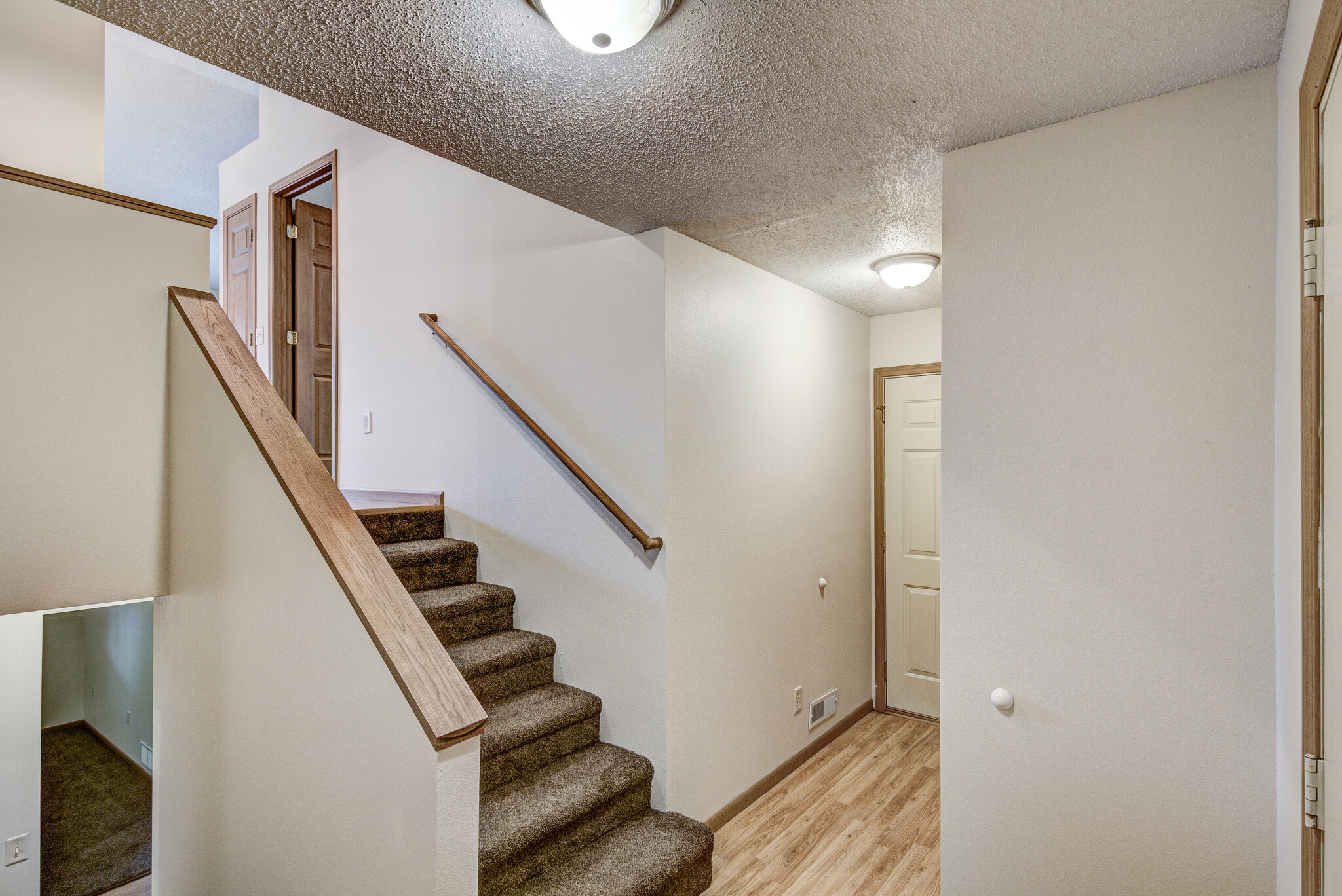Building Photo - 15770 52nd Ave
