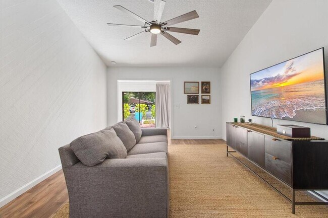 Building Photo - 5322 Bradbury Ct