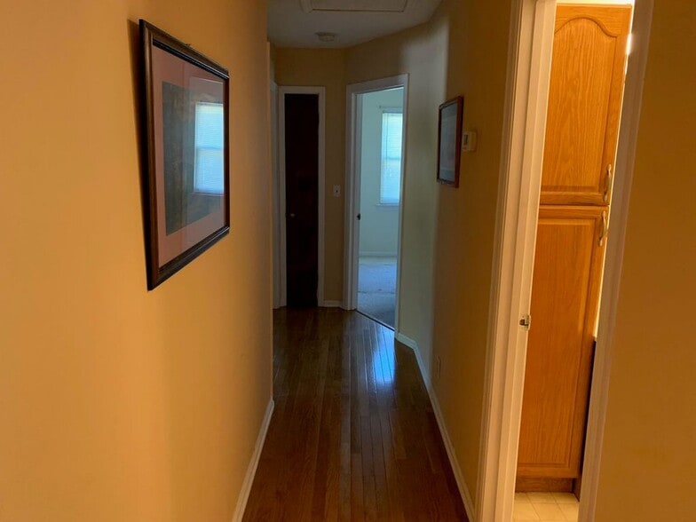 Building Photo - 4031 E Freedom Cir