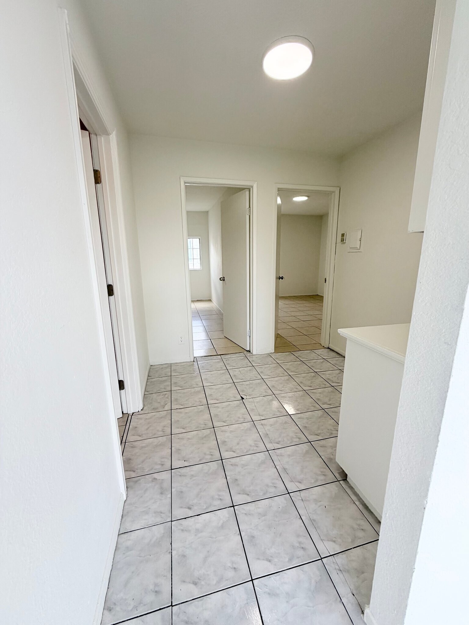 Building Photo - 678 Del Rosa Pl
