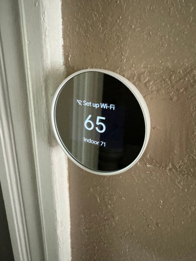 Building Photo - 3331 Lemp Ave