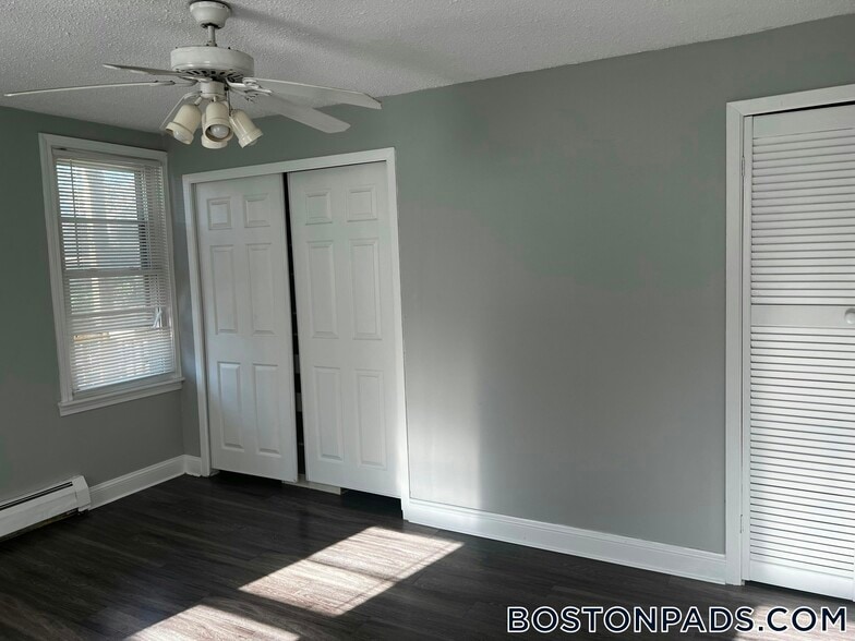 Building Photo - 15 Shurtleff St