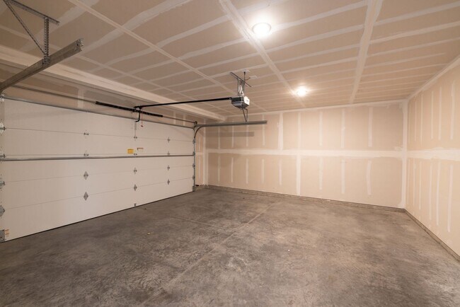 Building Photo - 36 Johnny Walker Ln