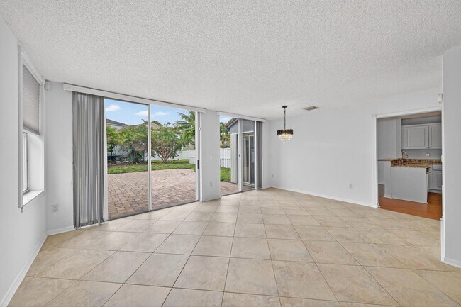 Building Photo - 191 NW 118th Dr