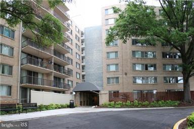 Building Photo - 4410 Oglethorpe St