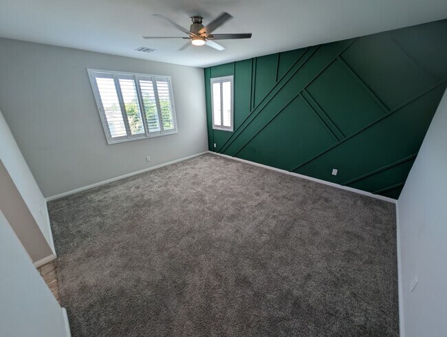 Building Photo - 8096 Skye Roar Ct