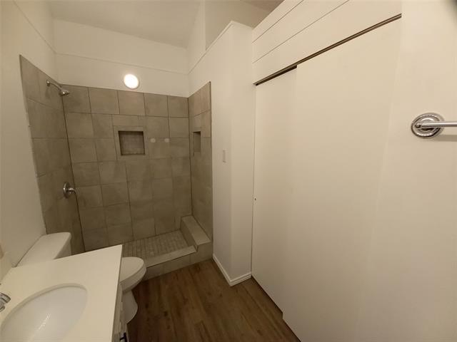 Building Photo - 14151 Montfort Dr