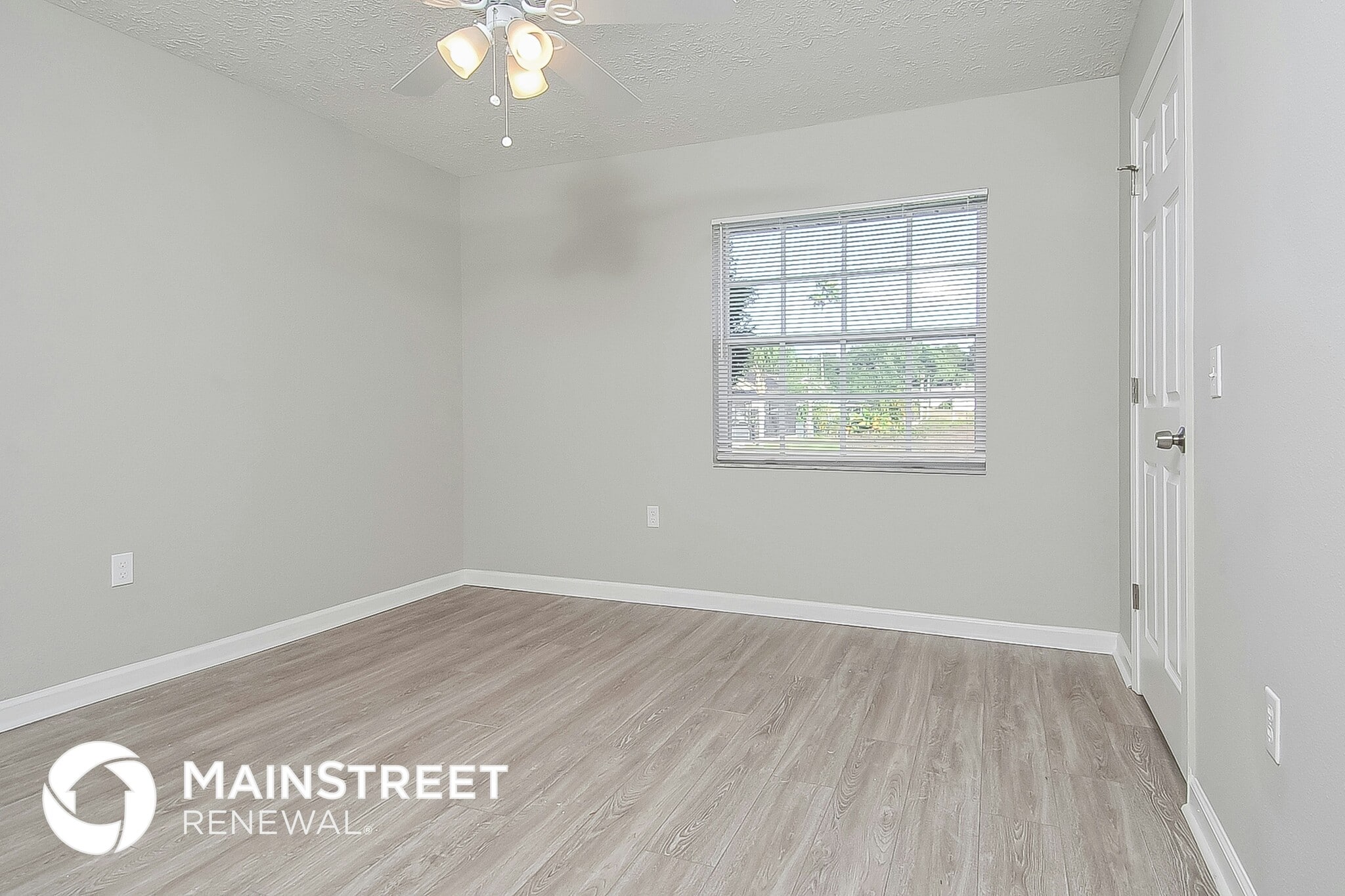 Building Photo - 1009 Hidden Dr