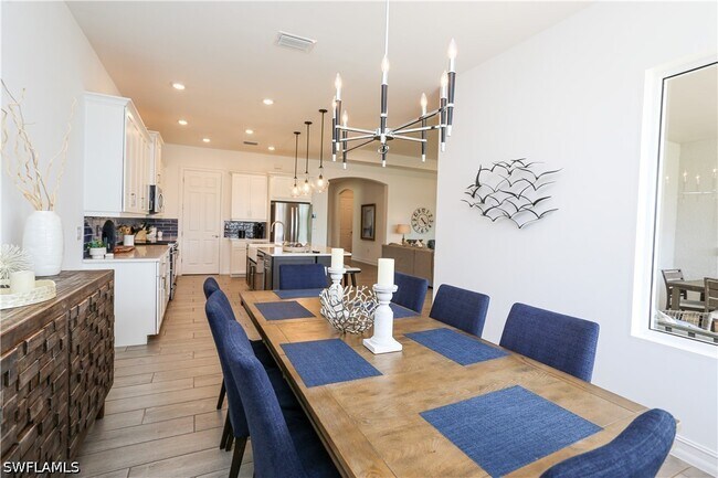 Building Photo - 14656 Kelson Cir