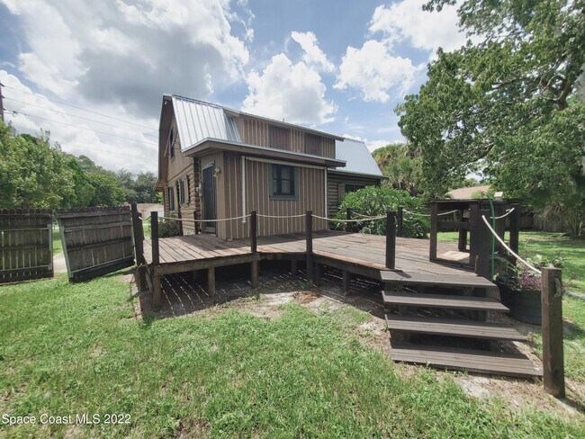 Building Photo - 5150 Curtis Blvd