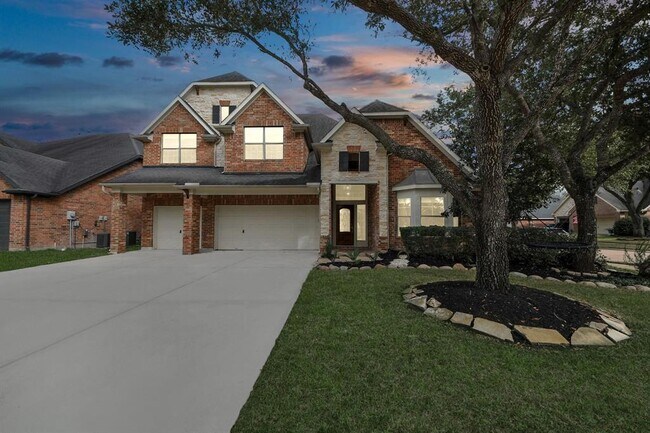Building Photo - 6423 Middlelake Ct