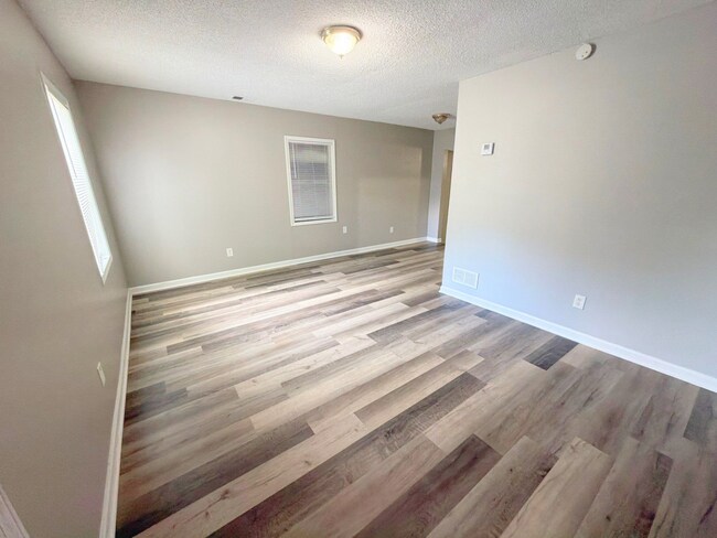 Building Photo - Newly Renovated Home In Whitehaven
