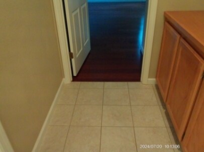 Building Photo - 1325 Jamie Dr