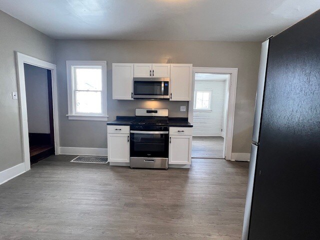 Building Photo - 510 S Kaley St