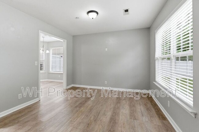 Building Photo - 572 Preakness Cir