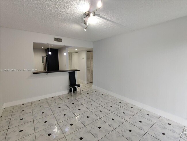 Building Photo - 801 NW 47th Ave