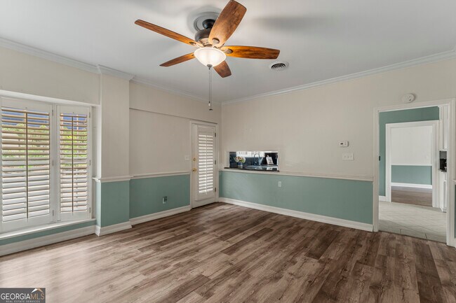 Building Photo - 603 Piney Woods Dr