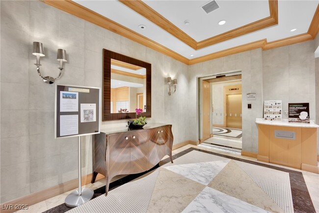 Building Photo - 2777 Paradise Rd