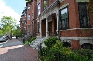 Building Photo - 36 Dartmouth St