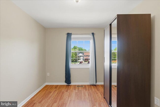 Building Photo - 8582 Adamson St