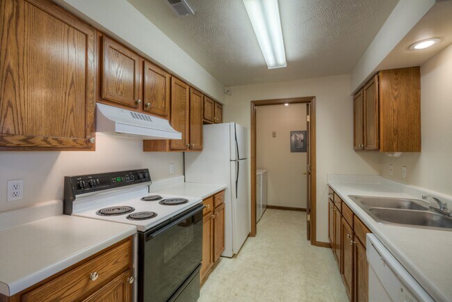 Floorplan - Huntington Apartments