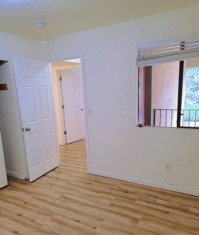 Bedroom 3 - 16245 NE 12th Ct