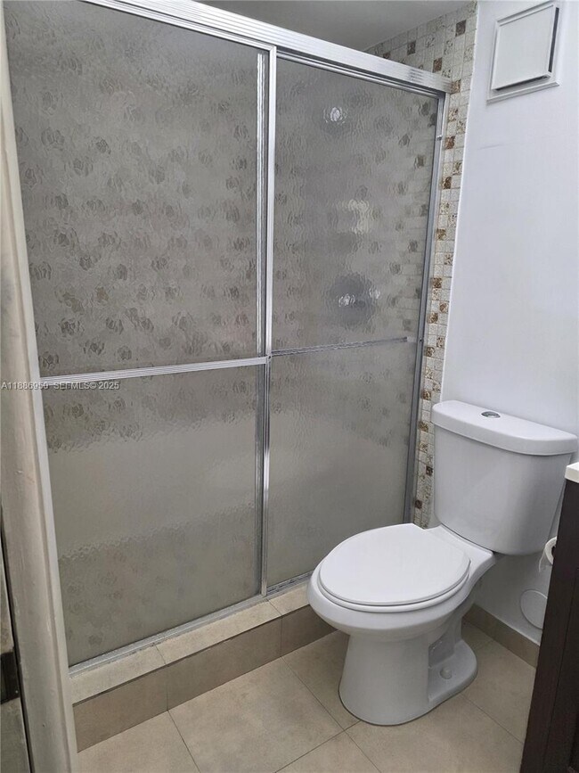 Building Photo - 8420 SW 133rd Avenue Rd