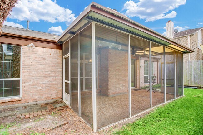 Building Photo - 1108 Nantucket Dr