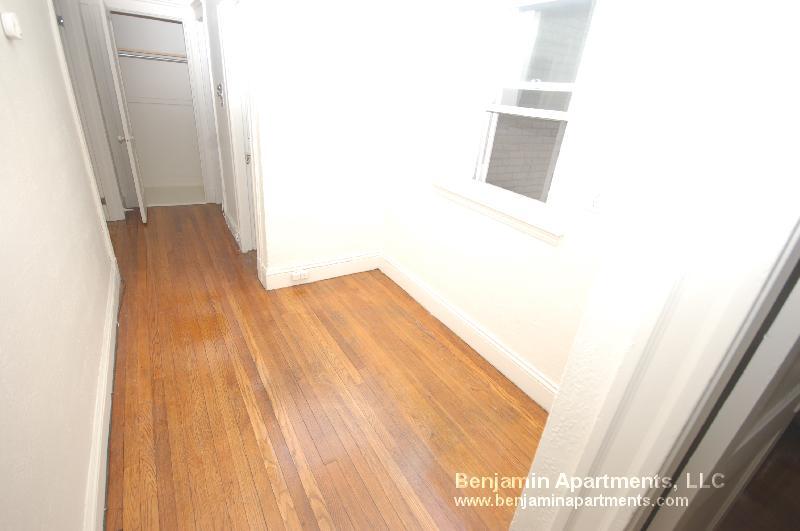 Building Photo - 1195 Boylston St