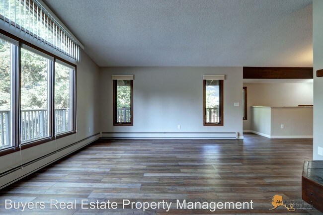Building Photo - 3 br, 2 bath House - 7213 Foxridge Circle #1