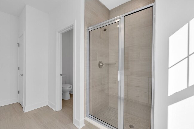 Building Photo - 1505 Journey Ave