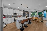Building Photo - 5805 Riverside Dr