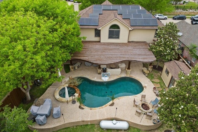 Primary Photo - 1088 Pondview Dr