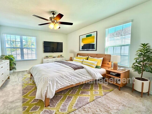 Building Photo - 1192 Happy Frst Lp