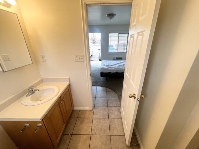 Building Photo - 1675 S State St