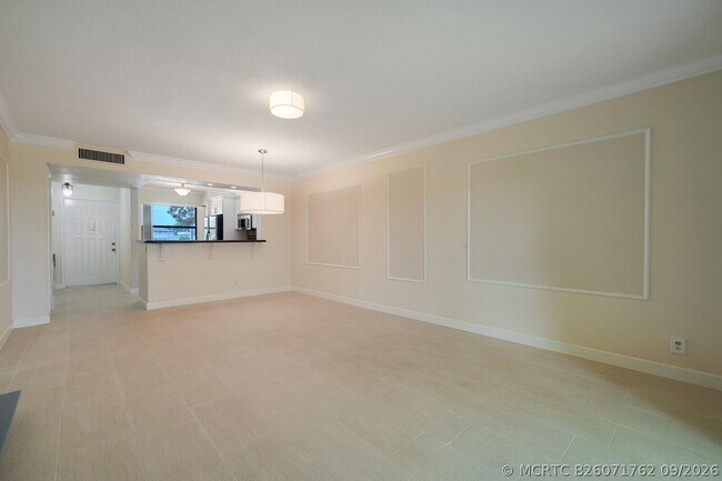 Building Photo - 1284 S Military Trail