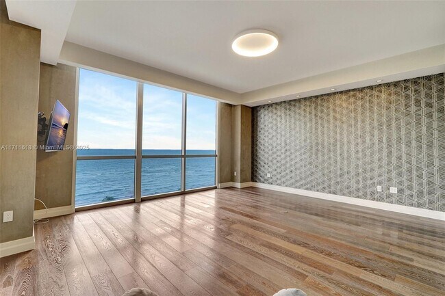 Building Photo - 17749 Collins Ave