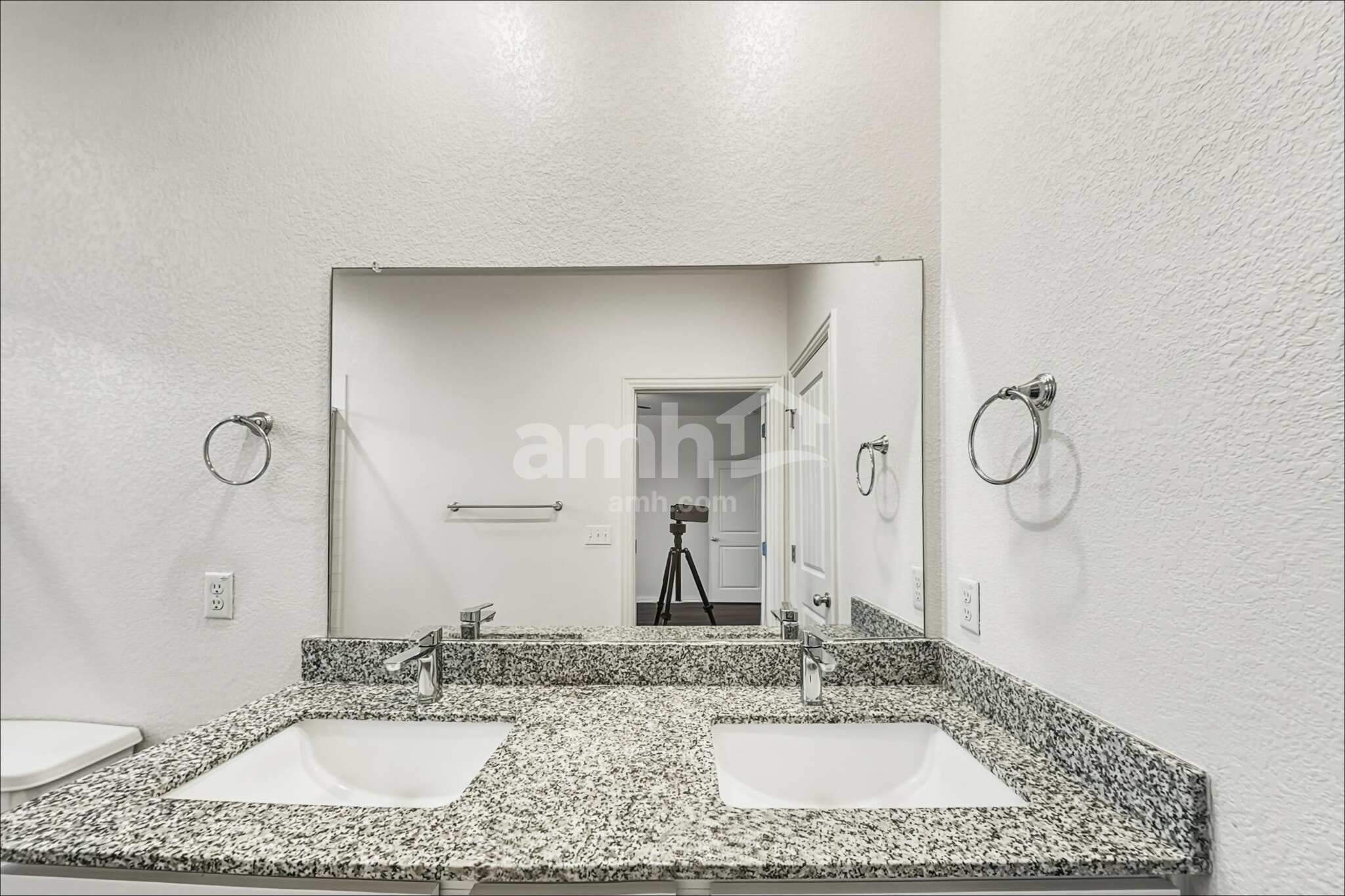 Building Photo - 364 Aspen Waters