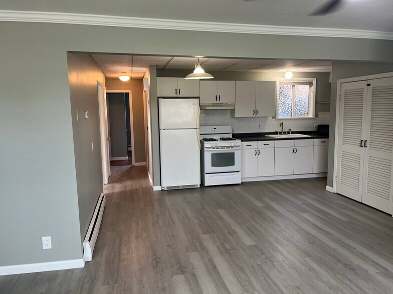 Building Photo - 22 Barone Cir