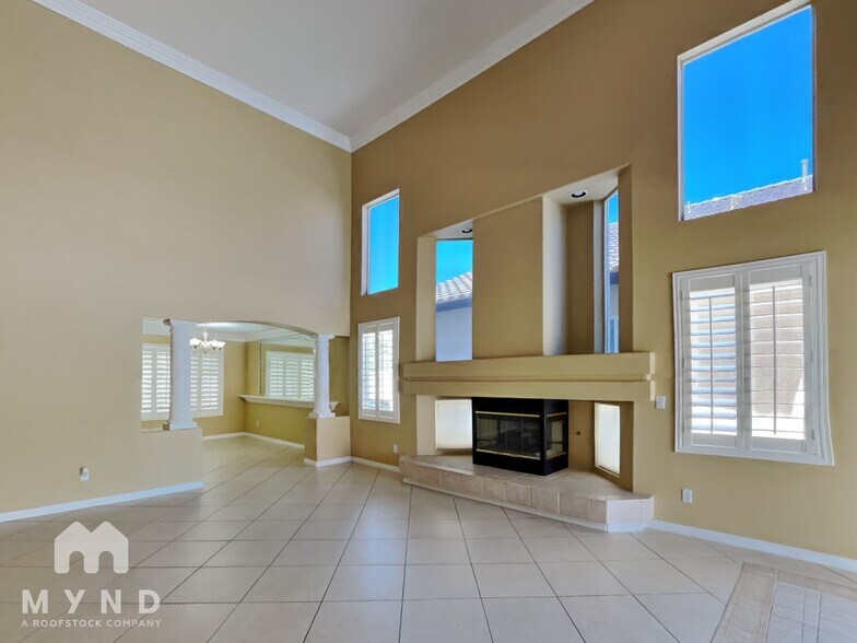 Building Photo - 5853 Tarpon Glade Ct