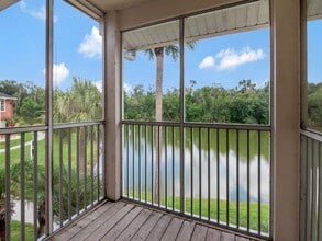 Building Photo - 221 Lake Brook Cir