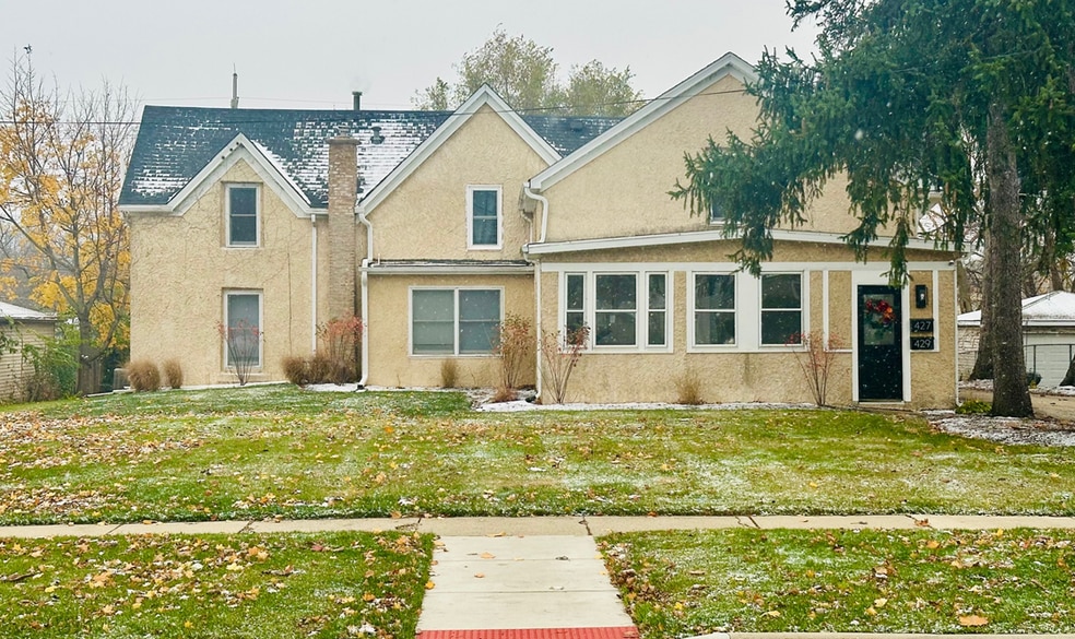 Primary Photo - 427 Delles Rd