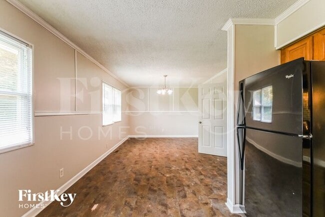 Building Photo - 1240 N Ridgeview Dr