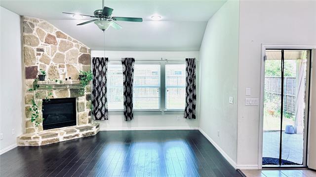 Building Photo - 2321 Leeward Pl