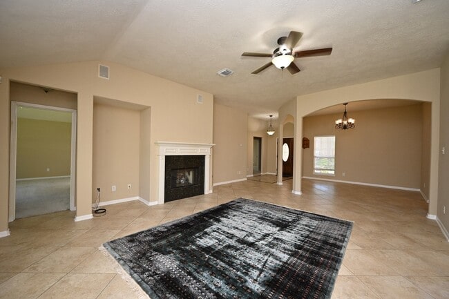 Building Photo - 219 N Wimberly Way